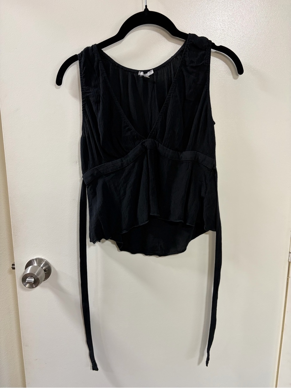 Brandy Melville Black V-Neck Tie-Front Camisole